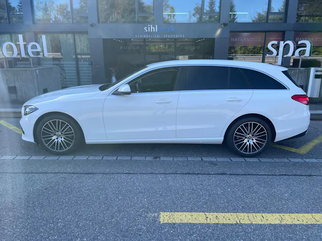 MERCEDES-BENZ C 220 d T Avantgarde