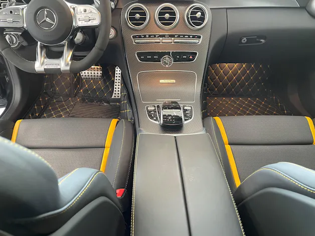 MERCEDES-BENZ C 63 S AMG Premium +