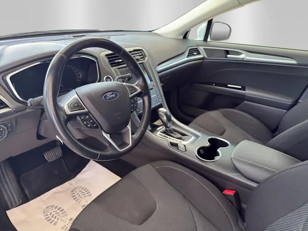 FORD Mondeo 2.0 TDCi Business Plus PowerShift