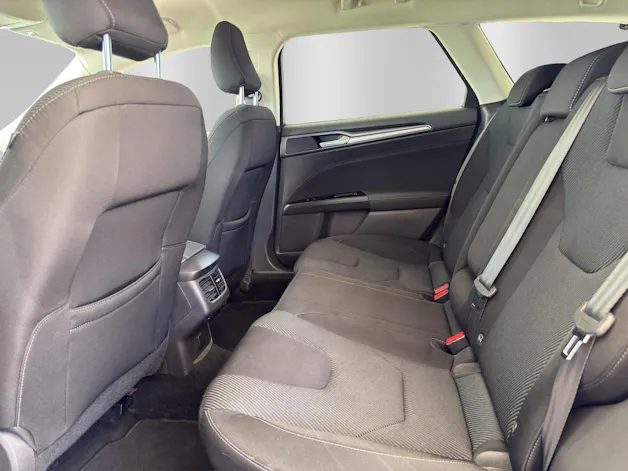 FORD Mondeo 2.0 TDCi Business Plus PowerShift