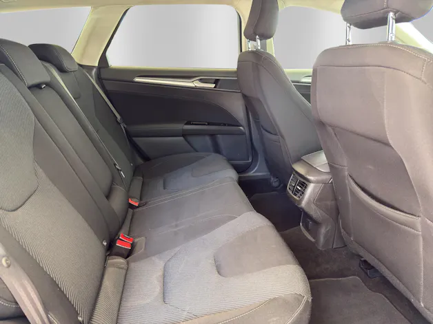 FORD Mondeo 2.0 TDCi Business Plus PowerShift