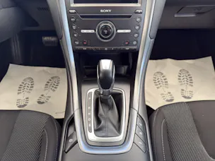 FORD Mondeo 2.0 TDCi Business Plus PowerShift