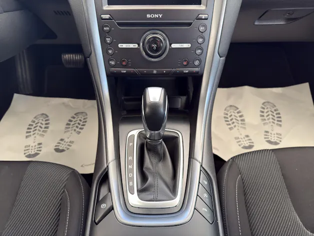 FORD Mondeo 2.0 TDCi Business Plus PowerShift