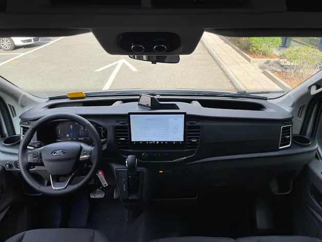 FORD Transit 460 L4H3 Trend RWD A 18-Sitzer mit Standheizung, AHK und 360° Kamera