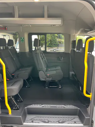FORD Transit 460 L4H3 Trend RWD A 18-Sitzer mit Standheizung, AHK und 360° Kamera