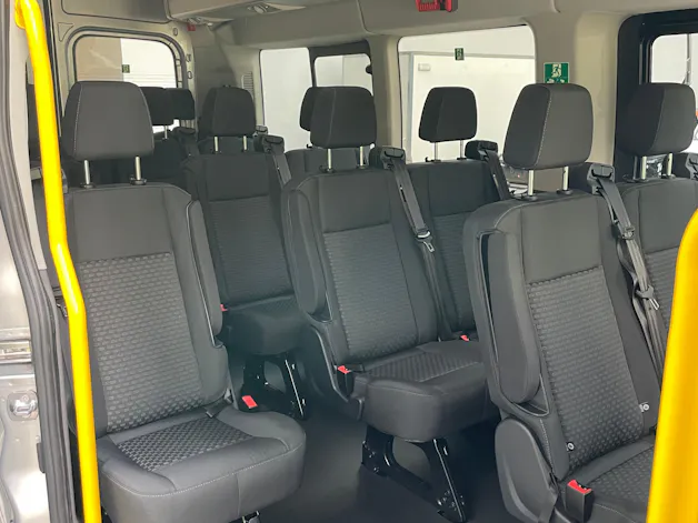 FORD Transit 460 L4H3 Trend RWD A 18-Sitzer mit Standheizung, AHK und 360° Kamera