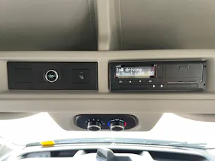 FORD Transit 460 L4H3 Trend RWD A 18-Sitzer mit Standheizung, AHK und 360° Kamera