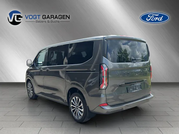FORD Tourneo Custom Bus 320 L1 2.0 EcoBlue Titanium X 4x4