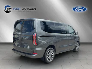 FORD Tourneo Custom Bus 320 L1 2.0 EcoBlue Titanium X 4x4