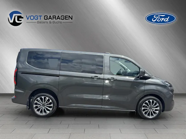 FORD Tourneo Custom Bus 320 L1 2.0 EcoBlue Titanium X 4x4