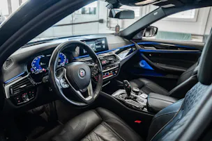 BMW Alpina BMW-ALPINA B5 BiTurbo Touring 4.4 V8 xDrive Switch-Tronic