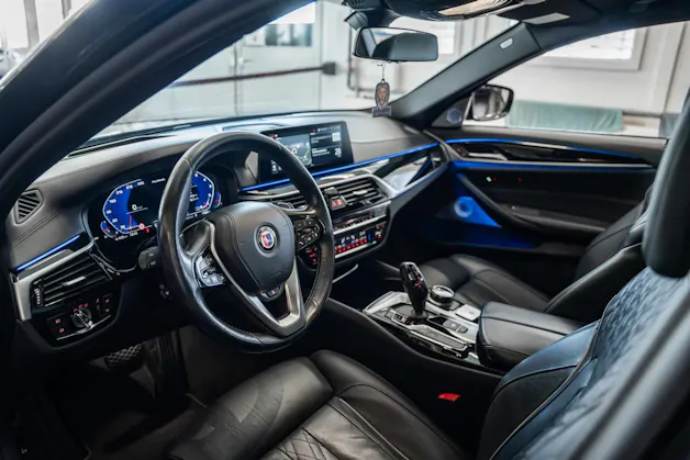 BMW Alpina BMW-ALPINA B5 BiTurbo Touring 4.4 V8 xDrive Switch-Tronic