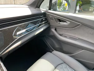 AUDI SQ7 TFSI quattro tiptronic
