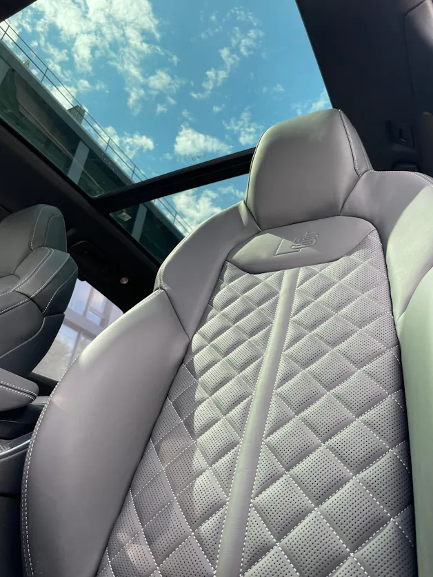 AUDI SQ7 TFSI quattro tiptronic
