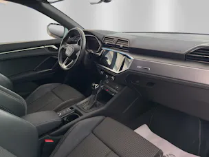 AUDI Q3 45 TFSI e S line Attraction S-tronic
