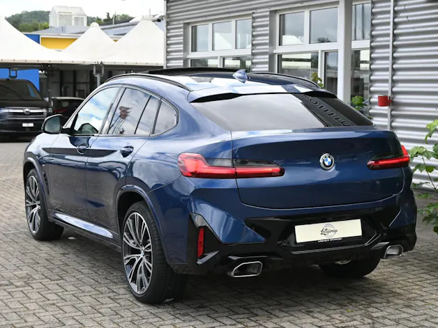 BMW X4 xDrive 48V 30d M Sport Individual Steptronic 286PS + Voll-Ausstattung + AHK 2000kg