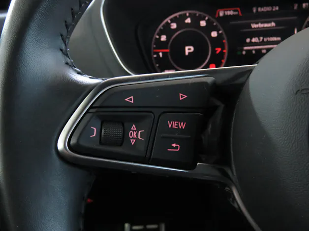 AUDI TT Coupé 45 TFSI Quattro S-tronic (Automat)