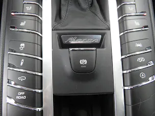 PORSCHE Macan GTS PDK (Automat)