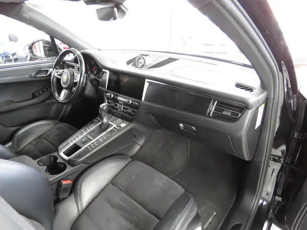PORSCHE Macan GTS PDK (Automat)