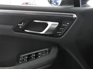 PORSCHE Macan GTS PDK (Automat)