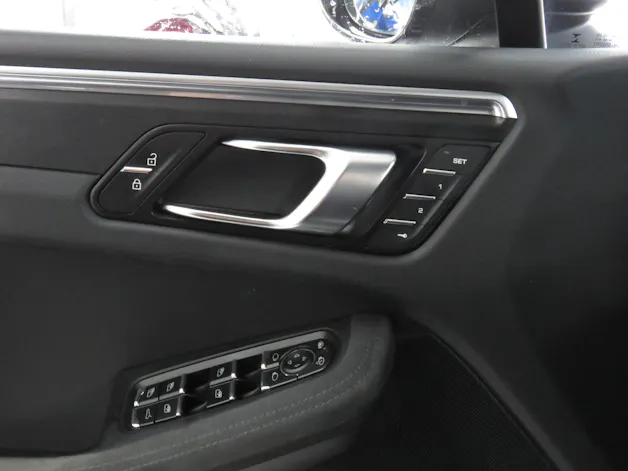PORSCHE Macan GTS PDK (Automat)