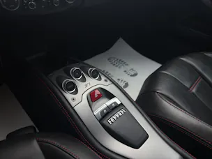 FERRARI 458 Italia 4.5 V8