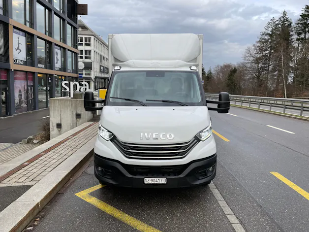 IVECO 35 S 16H A8 Kastenwagen mit Hebebühne