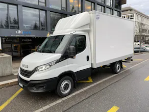 IVECO 35 S 16H A8 Kastenwagen mit Hebebühne