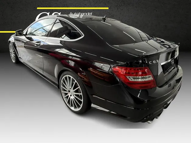 MERCEDES-BENZ C 63 AMG