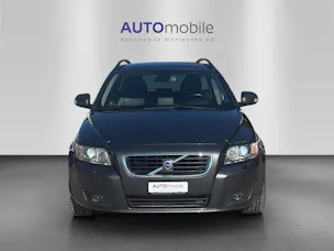VOLVO V50 D5 Summum Geartronic