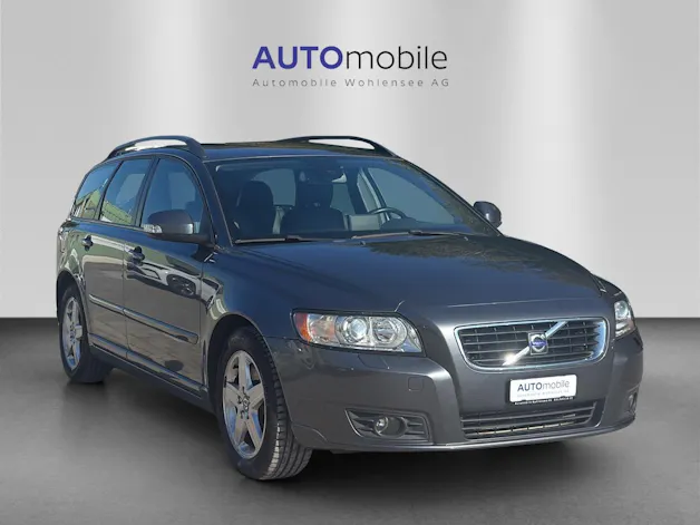 VOLVO V50 D5 Summum Geartronic