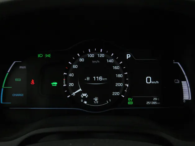 HYUNDAI Ioniq 1.6 GDi HEV Launch DCT (Automat) ab Platz, Fixpreis !!!