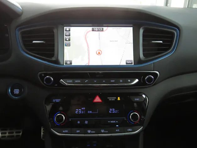 HYUNDAI Ioniq 1.6 GDi HEV Launch DCT (Automat) ab Platz, Fixpreis !!!