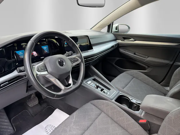 VW Golf Variant 2.0 TDI Life DSG