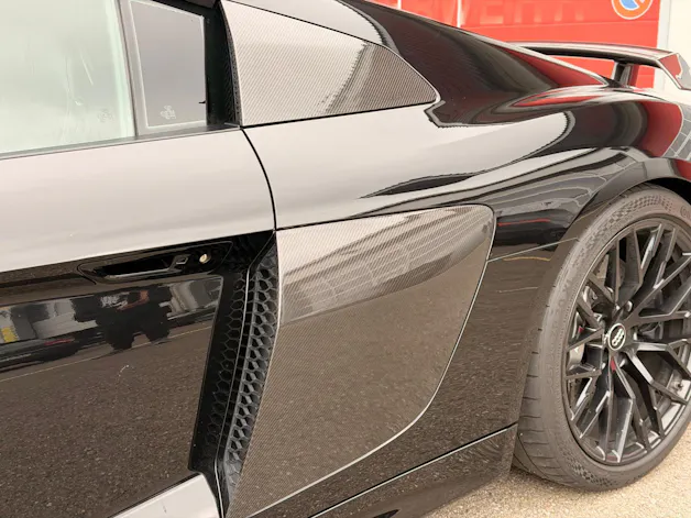 AUDI R8 Coupé 5.2 plus S-Tronic **Voll Carbon**