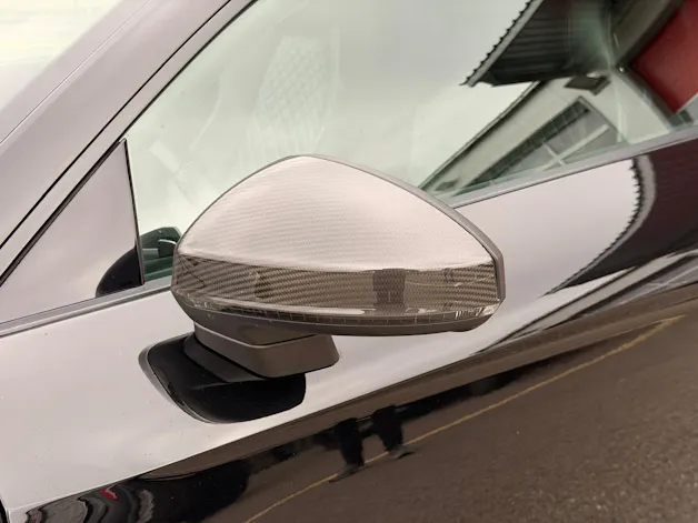 AUDI R8 Coupé 5.2 plus S-Tronic **Voll Carbon**