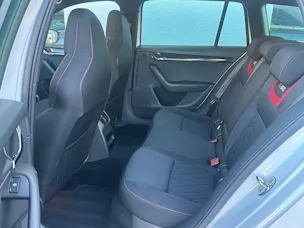SKODA Octavia Combi 2.0 TDI RS 4x4 DSG