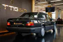 MERCEDES-BENZ 230 E