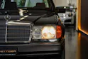 MERCEDES-BENZ 230 E