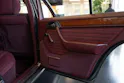 MERCEDES-BENZ 230 E