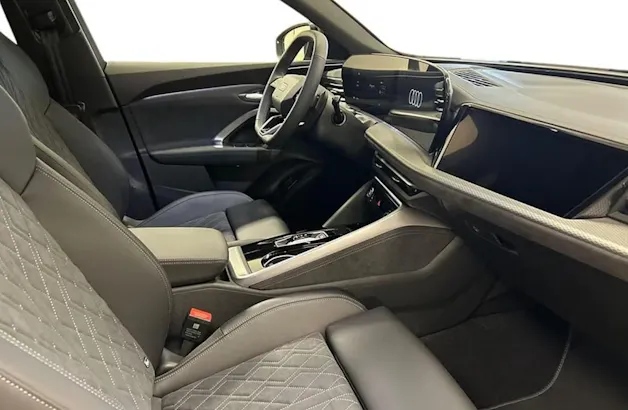 AUDI Q5 e-hybrid quattro 270 kW S-line