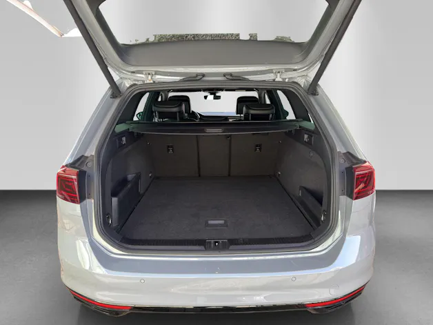 VW Passat 2.0 TDI BMT R-Line Edition 4Motion DSG