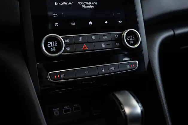 RENAULT Mégane Grandtour 1.6 E-Tech Intens