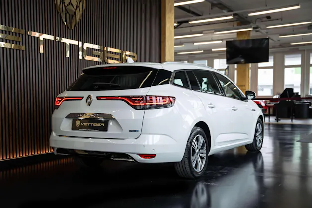 RENAULT Mégane Grandtour 1.6 E-Tech Intens