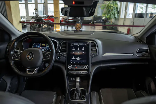 RENAULT Mégane Grandtour 1.6 E-Tech Intens