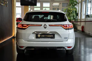 RENAULT Mégane Grandtour 1.6 E-Tech Intens