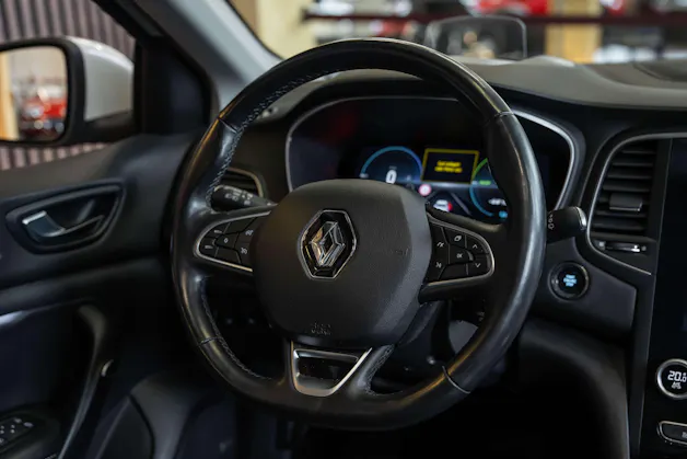 RENAULT Mégane Grandtour 1.6 E-Tech Intens