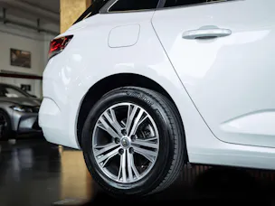 RENAULT Mégane Grandtour 1.6 E-Tech Intens
