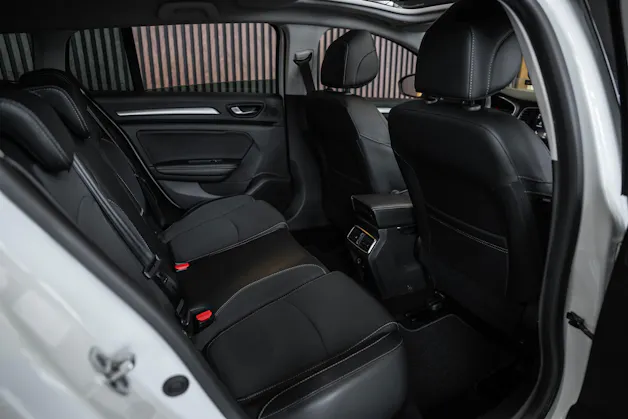 RENAULT Mégane Grandtour 1.6 E-Tech Intens