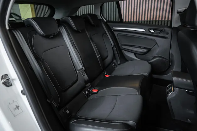 RENAULT Mégane Grandtour 1.6 E-Tech Intens